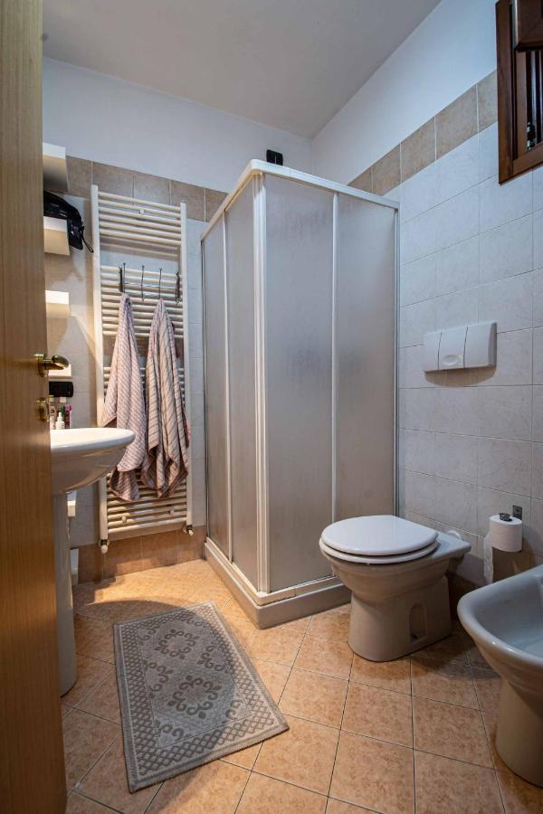 Garden Residence Appartamento Con Terrazzo E Piscina Desenzano del Garda Extérieur photo